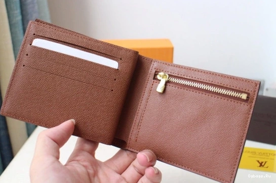 AMERIGO LOUIS VUITTON WALLET 1218